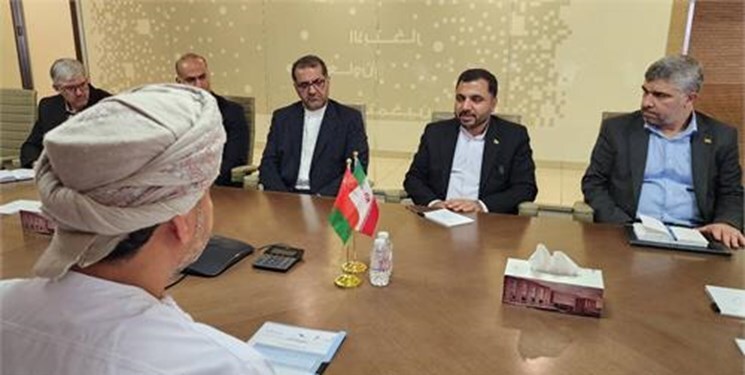 دیدار زارع‌پور با وزیر آموزش عالی و رییس سازمان تنظیم ارتباطات عمان